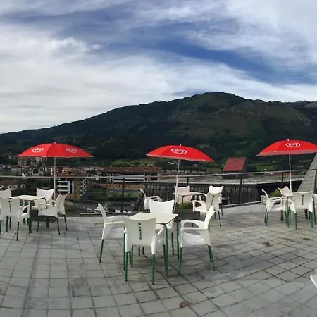 Abaraxka Disfruta La Via Del Urola Hasta La Playa - Naturaleza Montanas Y Riqueza Cultural ホステル *