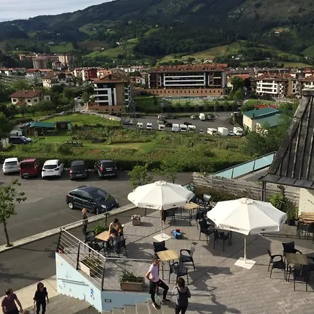 Abaraxka Disfruta La Vía Del Urola Hasta La Playa - Naturaleza Montañas Y Riqueza Cultural Hostal Azcoitia