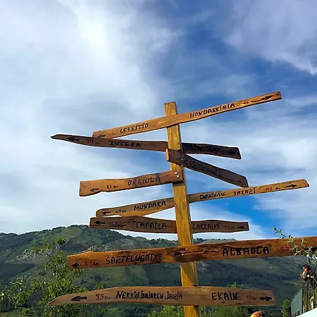 Abaraxka Disfruta La Vía Del Urola Hasta La Playa - Naturaleza Montañas Y Riqueza Cultural * Azcoitia