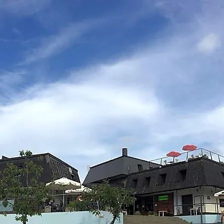 Hostal Abaraxka Disfruta La Vía Del Urola Hasta La Playa - Naturaleza Montañas Y Riqueza Cultural Azcoitia