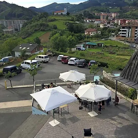 Abaraxka Disfruta La Vía Del Urola Hasta La Playa - Naturaleza Montañas Y Riqueza Cultural Hostal